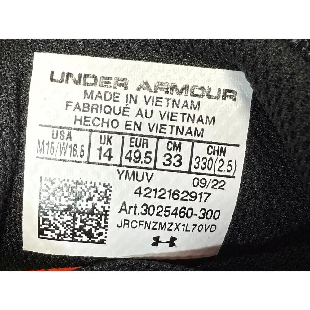 Under Armour‎ Kick Distance Track Shoes Mens Size 15 Yellow Black 3025460-300